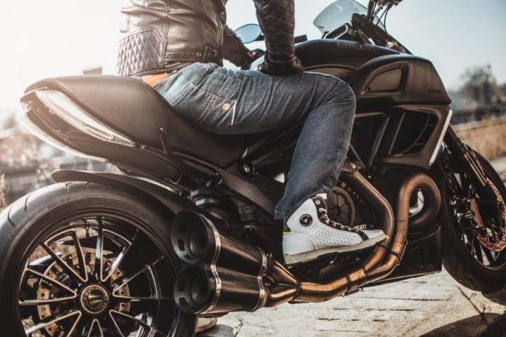 Pantaloni Jeans moto Modeka City Nomad Jim Ruven Jim Sector 04 V2 1000x667 Small - motocross, enduro, ATV