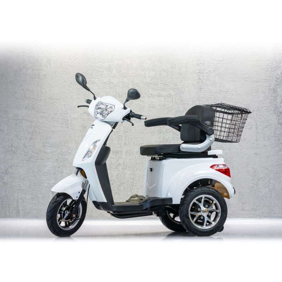 Triciclu electric VM4 7 - motocross, enduro, ATV Triciclu electric VM4 - motocross, enduro, ATV