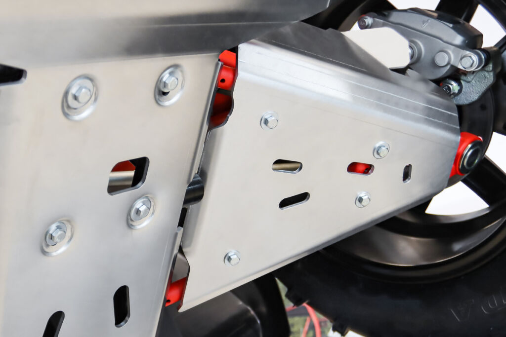 Scut atv Shark SEGWAY SNARLER AT6 L img 6360 - motocross, enduro, ATV