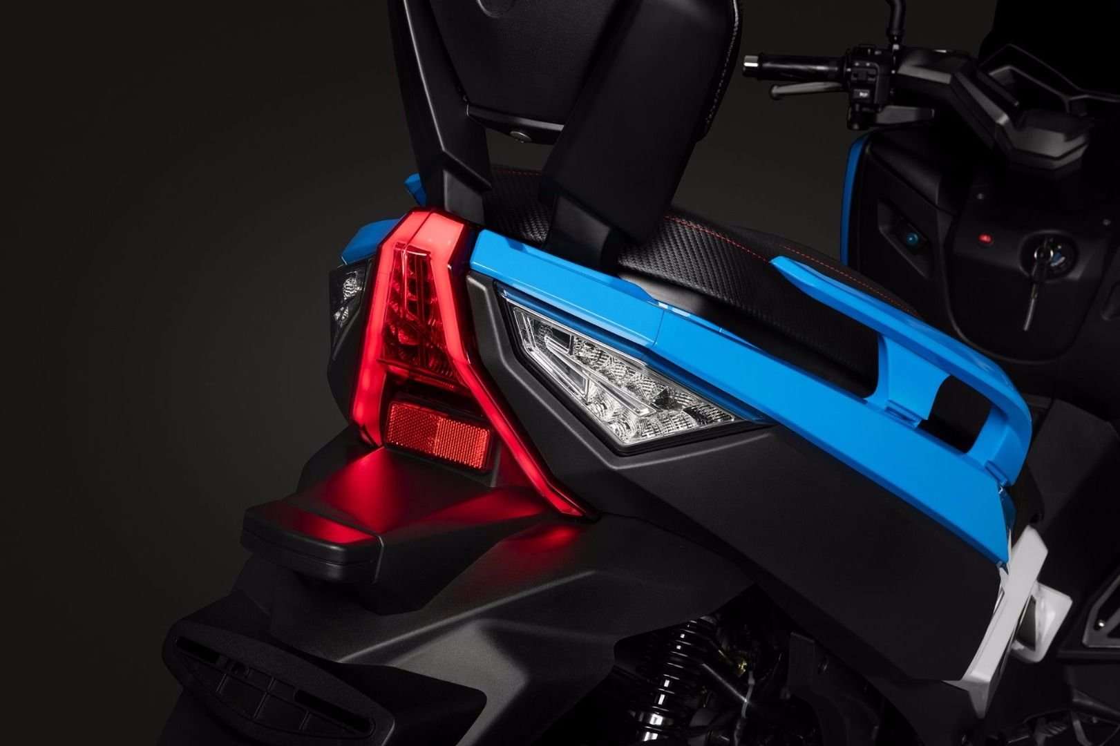 barton_b-max-20 barton_motors_b_max_5_b