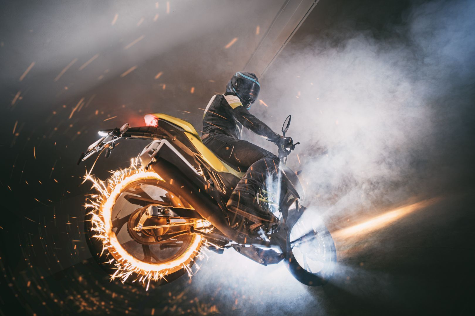 barton8617-4-red-3463886076 barton-motors-f-r